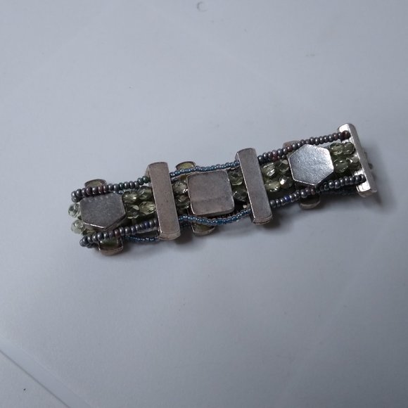 Vintage Metal Stretch Bracelet - Picture 10 of 12